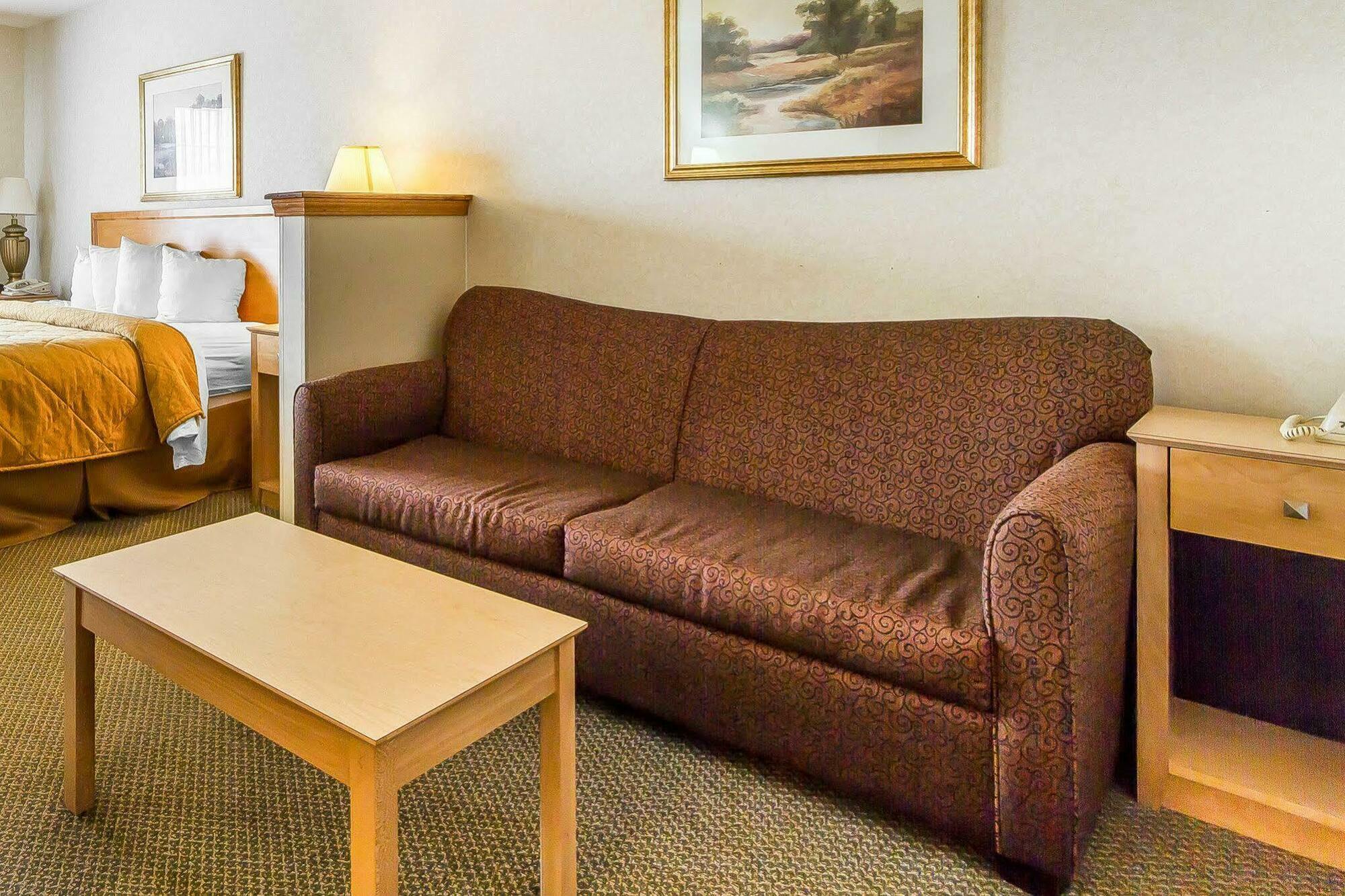 Quality Inn & Suites Lodi I-90 Exterior foto